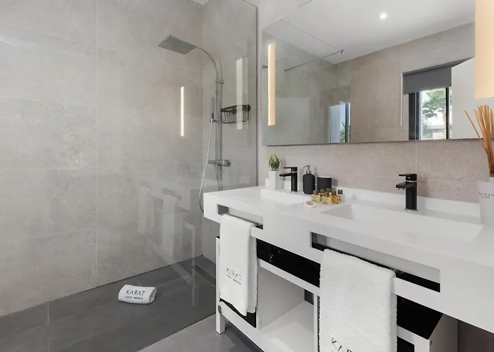 Villa Karat Presidencial