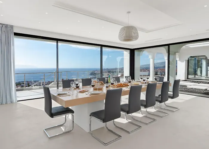 Karat Presidencial Villa