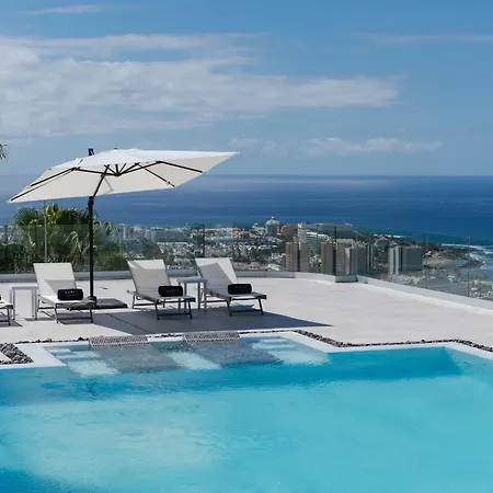 Karat Presidencial Villa *