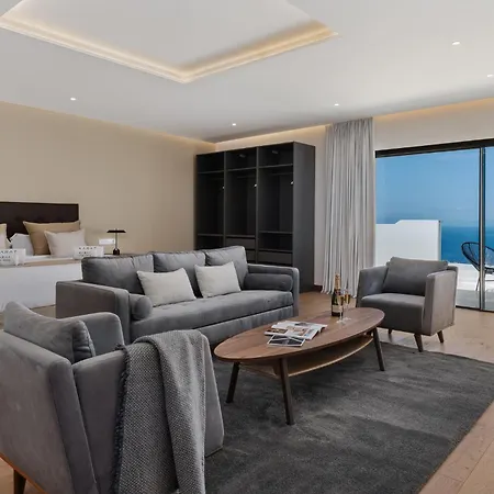 Karat Presidencial Villa